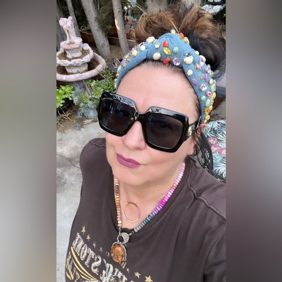 Meet your Posh Ambassadors, Michelle & Christel - Picture 2 of 11